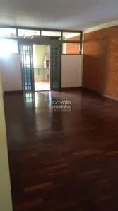 Casa com 3 Quartos à venda, 275m² no Centro, Cravinhos
