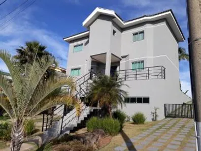 Casa de Condomínio com 3 Quartos à venda, 400m² no Condomínio Residencial Mirante do Vale, Jacareí