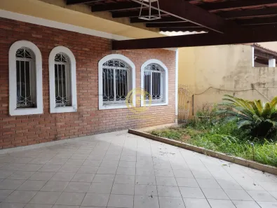Sobrado com 3 Quartos à venda, 250m² no Cidade Jardim, Jacareí