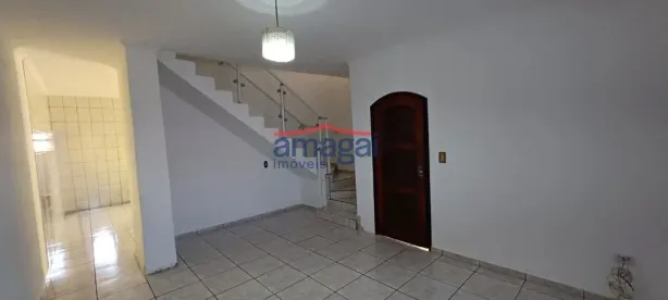 Sobrado com 4 Quartos à venda, 189m² no Parque dos Príncipes, Jacareí