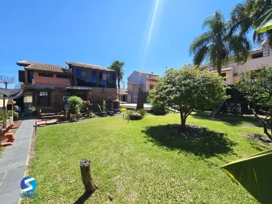 Casa com 3 Quartos à venda, 280m² no Guarujá, Porto Alegre