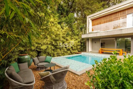 Casa de Condomínio com 3 Quartos à venda, 497m² no Campo Comprido, Curitiba