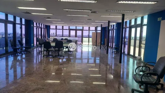 Sala Comercial para alugar, 700m² no Funcionários, Belo Horizonte