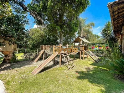 Fazenda/Sítio com 4 Quartos à venda, 1000m² no Chácaras São José, São José dos Campos