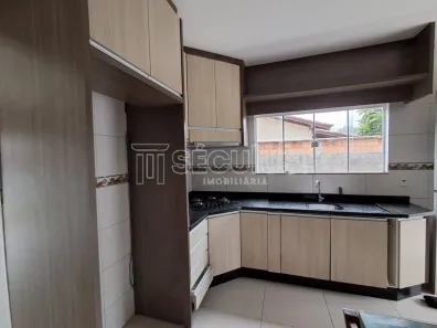 Casa com 3 Quartos para alugar, 92m² no Centro, Schroeder