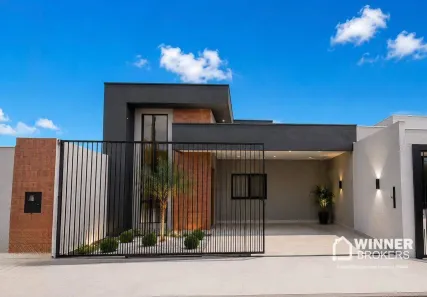 Casa com 2 Quartos à venda, 76m² no Jardim Campo Belo, Maringá