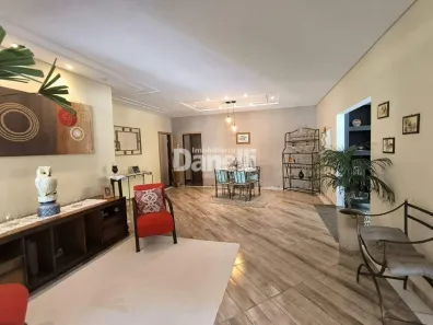 Fazenda/Sítio com 5 Quartos à venda, 245m² no Chácara São Félix, Taubaté
