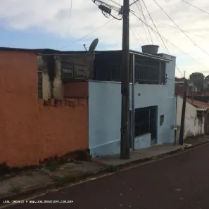 Casa com 4 Quartos à venda, 200m² no Vila Líder, Presidente Prudente