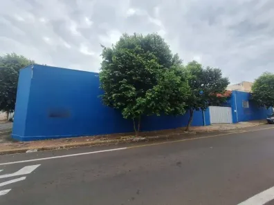 Galpão/Depósito/Armazém para alugar, 300m² no Alto Cafezal, Marília