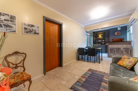 Apartamento com 2 Quartos à venda, 75m² no Auxiliadora, Porto Alegre