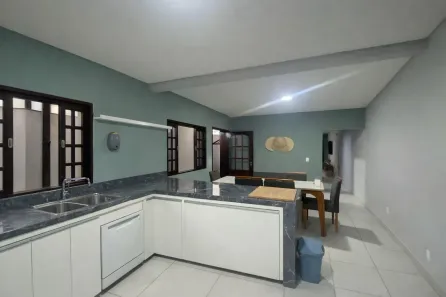 Casa com 3 Quartos para alugar, 150m² no Jardim Petrópolis, São José dos Campos