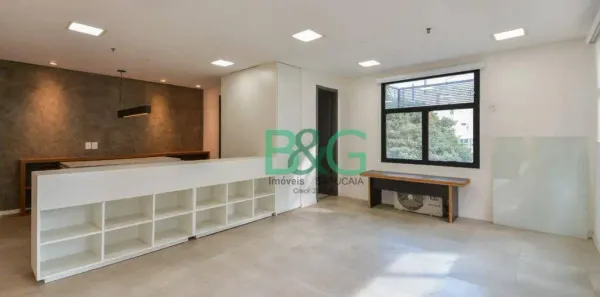 Sala Comercial à venda, 42m² no Liberdade, São Paulo