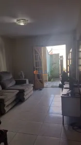 Casa com 3 Quartos à venda, 140m² no Parque Aeroporto, Macaé