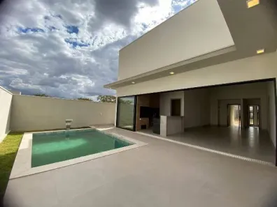 Casa de Condomínio com 3 Quartos à venda, 240m² no Laranjeiras, Uberlândia