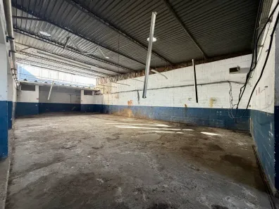 Galpão/Depósito/Armazém à venda, 400m² no Ipiranga, São Paulo