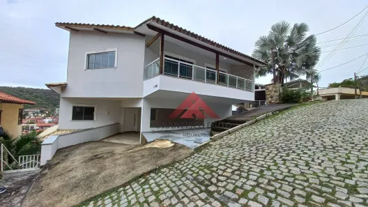 Casa com 4 Quartos à venda, 288m² no Piratininga, Niterói