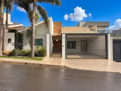 Casa com 4 Quartos à venda, 195m² no Jardim Paraizo, Maringá