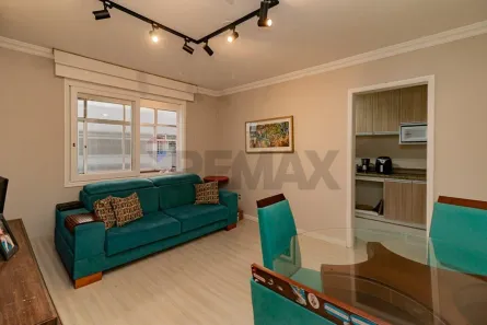 Apartamento com 2 Quartos à venda, 70m² no Vila Ipiranga, Porto Alegre