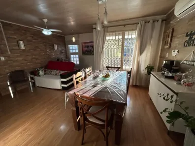 Casa com 3 Quartos à venda, 160m² no Girassol, Gravataí