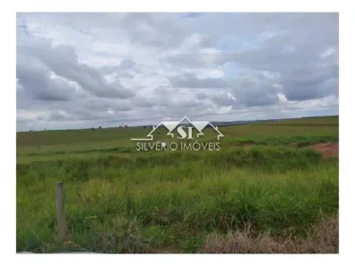 Fazenda/Sítio com 10 Quartos à venda, 154m² no Centro, Carapebus