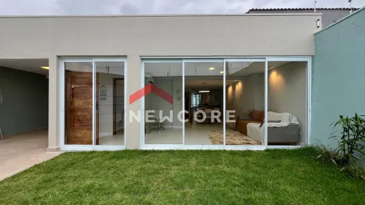 Casa com 3 Quartos à venda, 350m² no Estância Balneária Maria Helena Novaes, Peruíbe