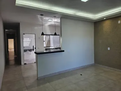 Casa com 3 Quartos à venda, 115m² no Setor Maysa, Trindade