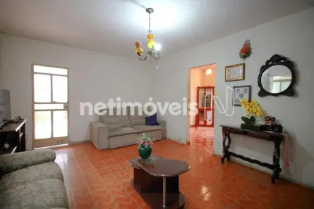 Casa com 5 Quartos à venda, 202m² no Sagrada Família, Belo Horizonte