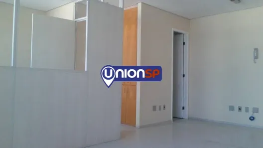Sala Comercial à venda, 39m² no Santo Amaro, São Paulo