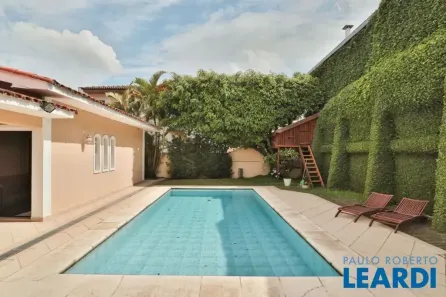 Sobrado com 6 Quartos à venda, 450m² no Alphaville, Santana de Parnaíba