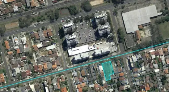 Lote/Terreno à venda, 960m² no Lindóia, Curitiba