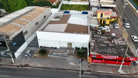 Ponto Comercial para venda ou aluguel, 400m² no Dom Aquino, Cuiabá