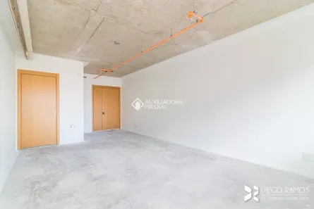 Sala Comercial com 1 Quarto para alugar, 39m² no Passo da Areia, Porto Alegre