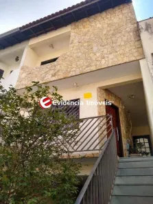Sobrado com 3 Quartos à venda, 189m² no Jardim Jamaica, Santo André