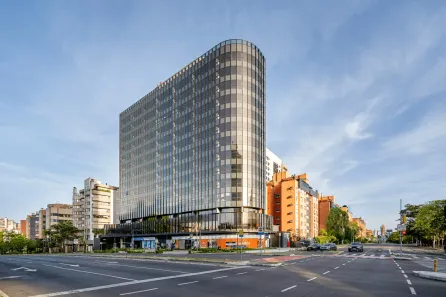 Sala Comercial para alugar, 331m² no Chácara das Pedras, Porto Alegre