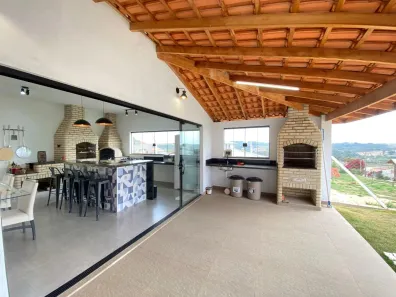 Fazenda/Sítio com 3 Quartos à venda, 302m² no , Sarapuí