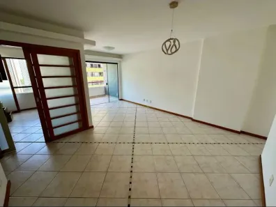 Apartamento com 3 Quartos para alugar, 126m² no Pituba, Salvador
