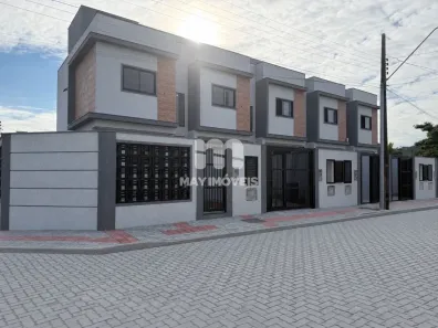 Sobrado com 2 Quartos à venda, 76m² no Gravatá, Navegantes