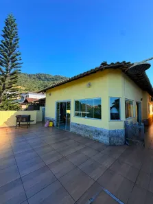 Casa com 3 Quartos à venda, 170m² no Sahy, Mangaratiba