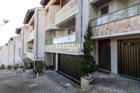 Casa de Condomínio com 3 Quartos à venda, 232m² no Ipanema, Porto Alegre
