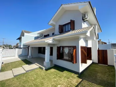 Casa com 5 Quartos à venda, 166m² no Imbé, Imbé