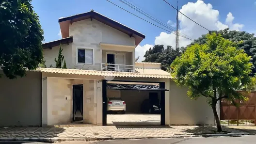 Casa com 3 Quartos à venda, 297m² no Jardim Faculdade, Itu