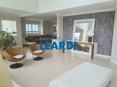 Casa de Condomínio com 4 Quartos à venda, 388m² no Arujázinho IV, Arujá