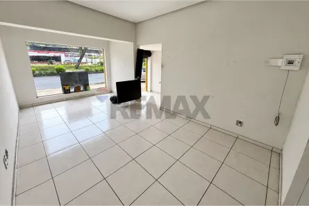 Ponto Comercial para alugar, 127m² no Campo da Mogiana, Poços de Caldas