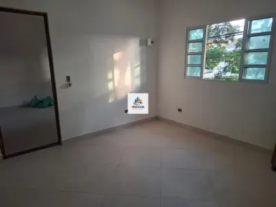 Casa com 1 Quarto para alugar, 50m² no Jardim Lallo, São Paulo