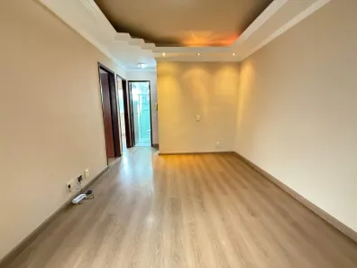 Apartamento com 2 Quartos para alugar, 60m² no Carlos Prates, Belo Horizonte