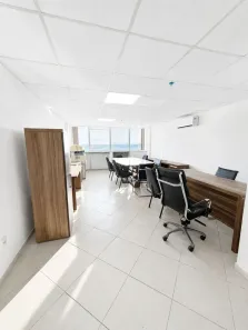 Sala Comercial para alugar, 30m² no Imbetiba, Macaé
