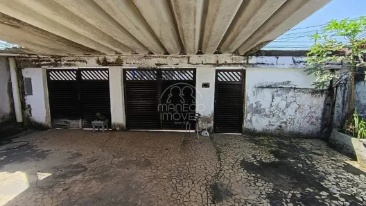 Casa com 4 Quartos à venda, 265m² no Castelo, Santos
