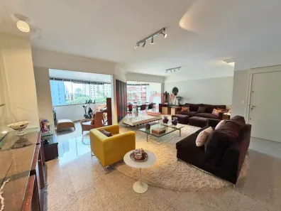 Apartamento com 4 Quartos à venda, 210m² no Zona 01, Maringá