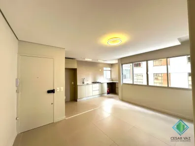 Apartamento com 2 Quartos à venda, 60m² no Centro, Florianópolis