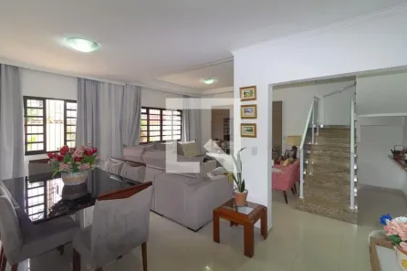 Casa com 5 Quartos à venda, 180m² no Vila Santa Clara, São Paulo